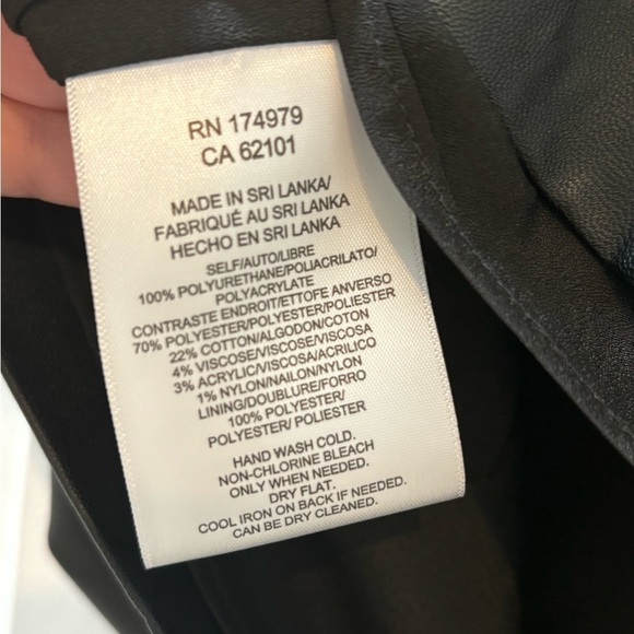 BCBG MaxAzria Faux Leather Tweed Mini Skirt Size Large Chic Preppy - Picture 3 of 5